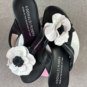 Donald J. Pliner Black and White Floral Sandals